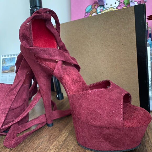 Pleaser Heels - Size 9 - Delight-679 -STRIPPER HEELS - Picture 3 of 6